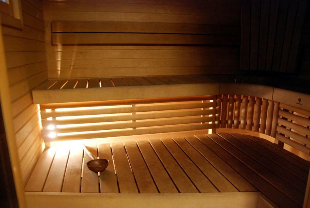 Revontuli Chalet *